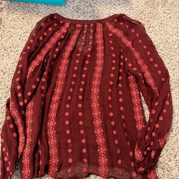 ZOA New York Burgundy Embroidered V-Neck Tunic Top - Picture 4 of 4